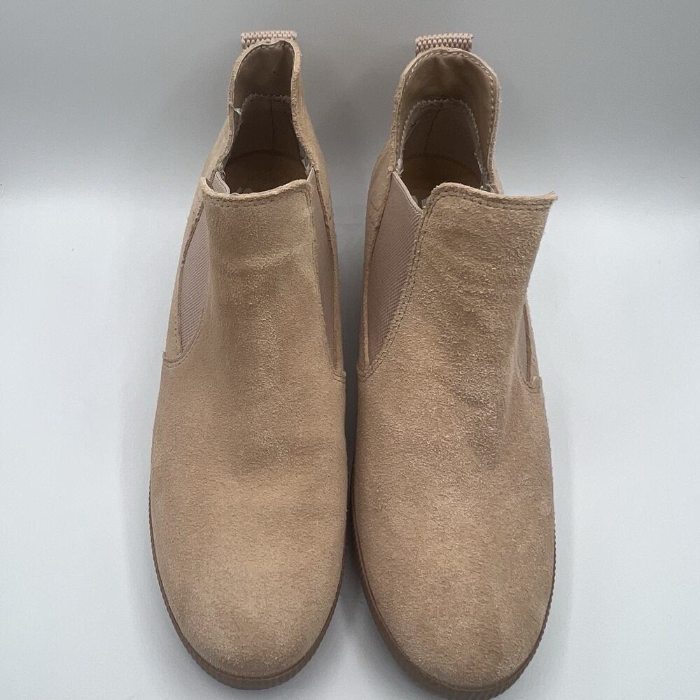 Sorel Tan Suede Chelsea Boots Women’s 9 Hand Crafted Natural Rubber Sole